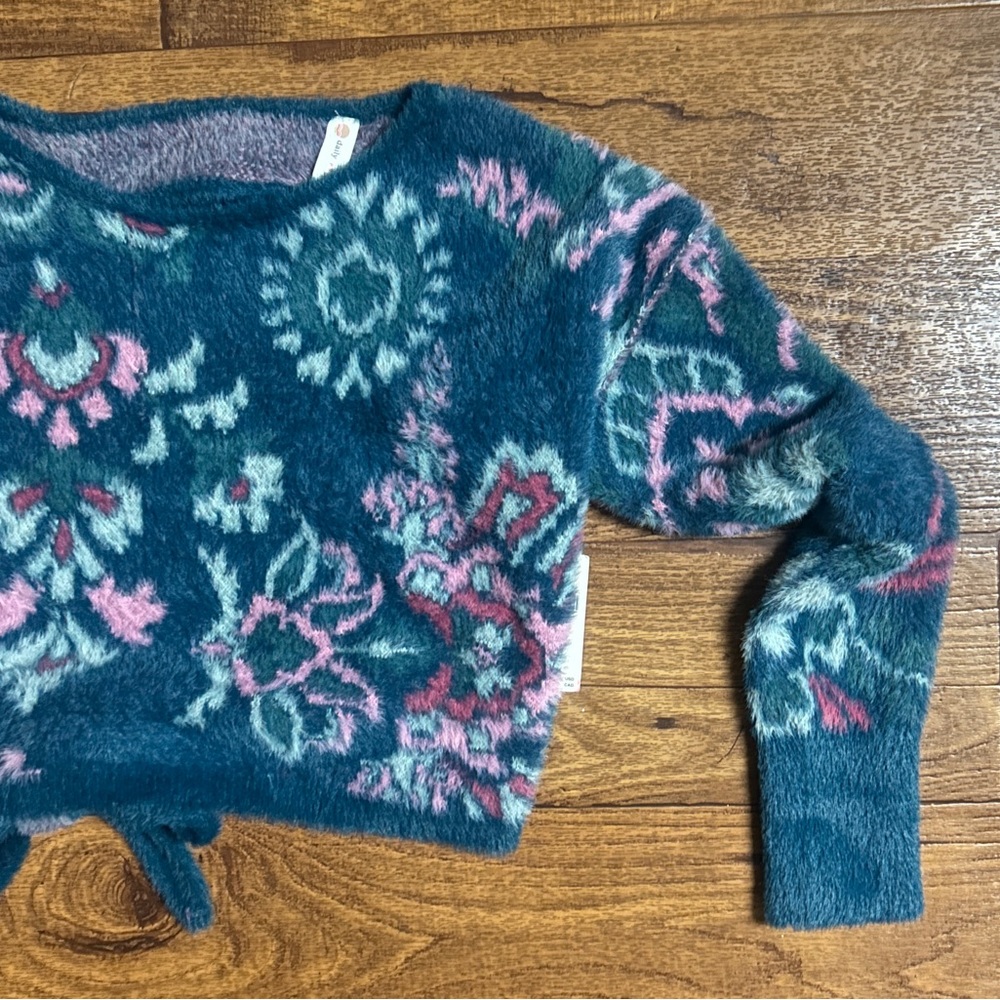Anthropologie (Daily Practice) ~ Small ~ Blue/Pink Floral ~ Fleece Crop Sweater - Picture 4 of 16